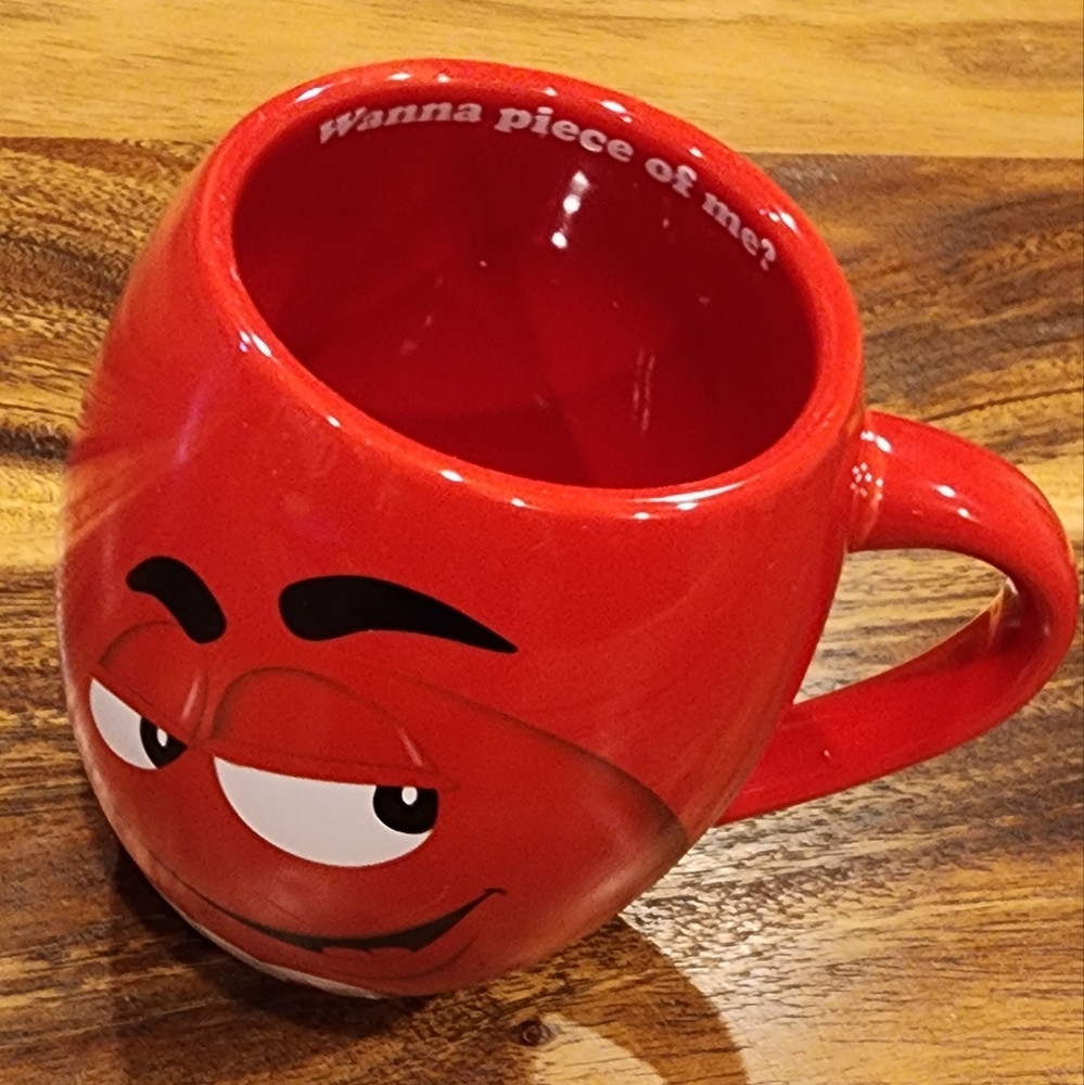 M&M'S 2016 RED MUG - Picture 3 of 10